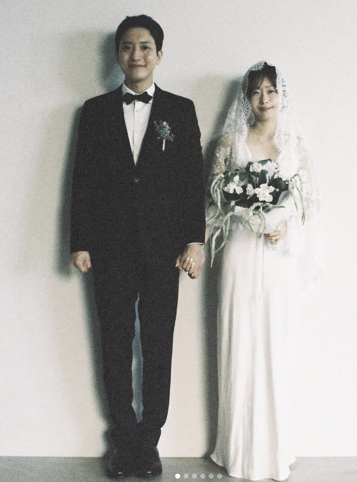“의지하며 살 것”…<b>조형우</b>, ‘무한도전’ <b>김윤의</b> 작가와 <b>결혼</b>