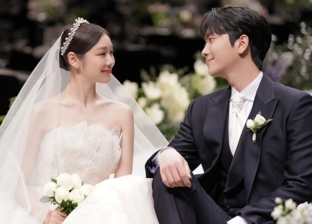 “누나라고 부르면 싫어해”…김연아 비밀연애→<b>결혼</b> 비하인드