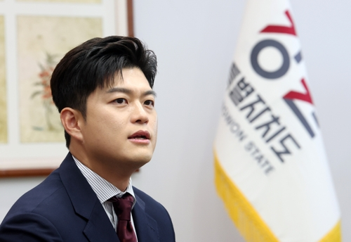 <b>김용태</b> “李대통령, 野 목소리 경청 의지 없어…대화 모양새만 갖춰”