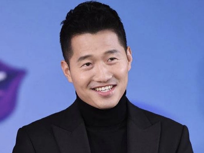 ‘<b>개통령</b>’ <b>강형욱</b>, 갑질 의혹 벗고 방송 <b>복귀</b>한다