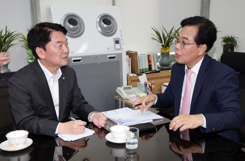 안철수 "국힘은 혼수상태 제가 메스 들고 살려낼것"