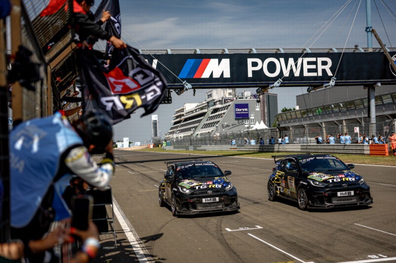 도요타, 6년만에 뉘르24 레이스…아키오 회장 직접 15바퀴 '씽'