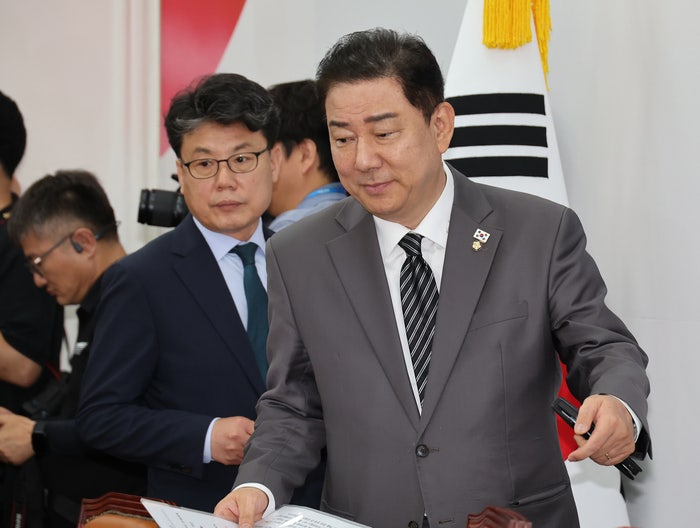 <b>김병기</b> “<b>민생 회복</b>에 전력…체감 성과 만들 수 있는 일부터”