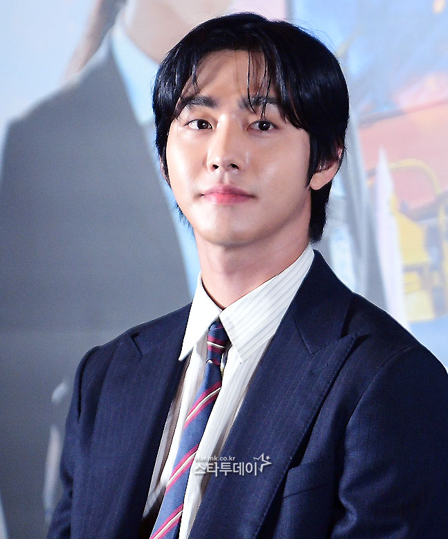 <b>안효섭</b> “‘<b>케데헌</b>’ 이렇게 잘 될 줄 몰라, ‘전독시’에 힘 되길”