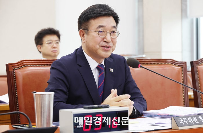 <b>윤호중</b> 후보자 “수사·기소 분리, 검찰개혁의 기본 원칙”