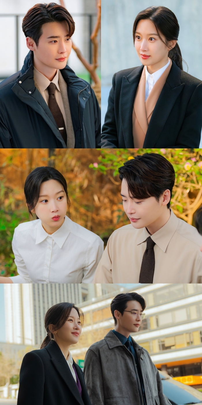 ‘<b>서초동</b>’ <b>이종석</b>·<b>문가영</b> 눈맞춤...새로운 출발?