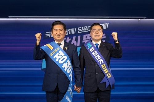 “당<b>대표</b>, <b>정청래</b> 대세? <b>박찬대</b> 반전?”…민주, 오늘 영남권 경선