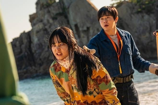 톰 크루즈 꺾은 조정석…‘<b>좀비딸</b>’, 코미디 영화 <b>오프닝 신기록</b>