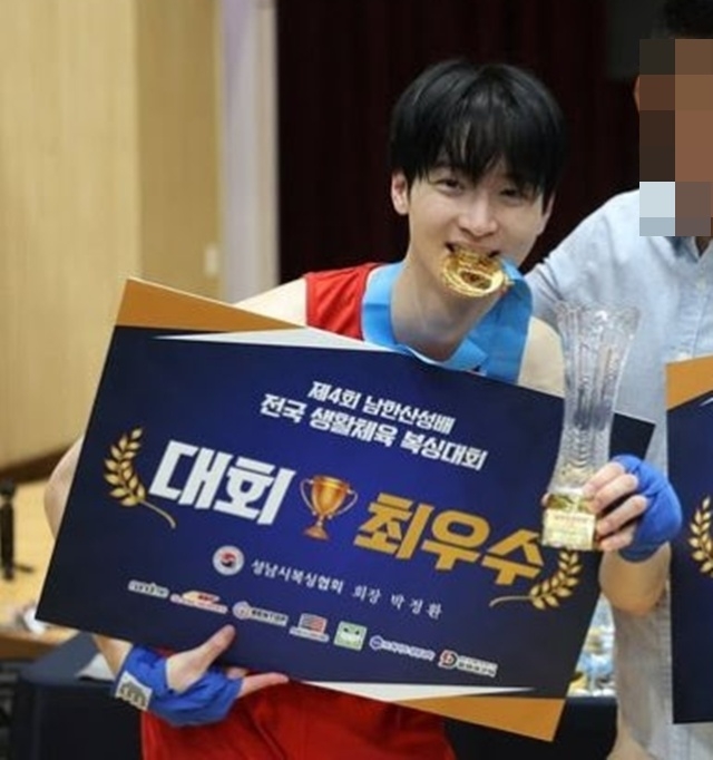 <b>장동윤</b>, 강도 잡아 데뷔→<b>복싱</b>대회 <b>최우수선수</b> 선정
