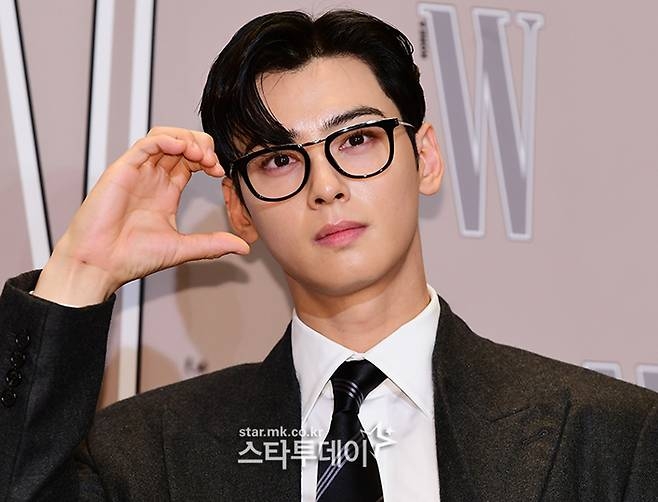 군 입대한 <b>차은우</b>, ‘<b>훈련병</b>’ <b>근황</b> 전해졌다…“살려달라고”
