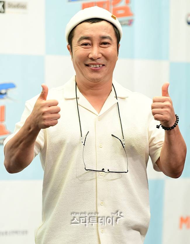 <b>김병만</b>, 전처 딸 <b>파양</b>…세 번 소송 끝 ‘법적 관계 정리’