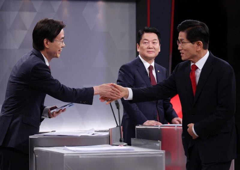 조경태 단일화 요구, 재차 거절한 안철수