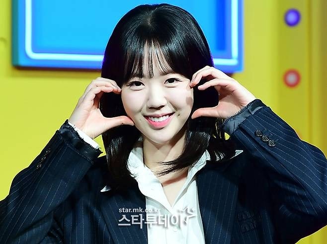 잘 나가던 <b>지예은</b>, <b>건강 문제</b>로 돌연 활동 중단