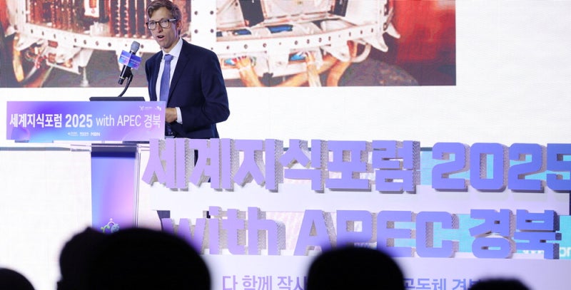 "AI칩 없인 국가 미래 없다…반도체 공급망은 생존 문제"