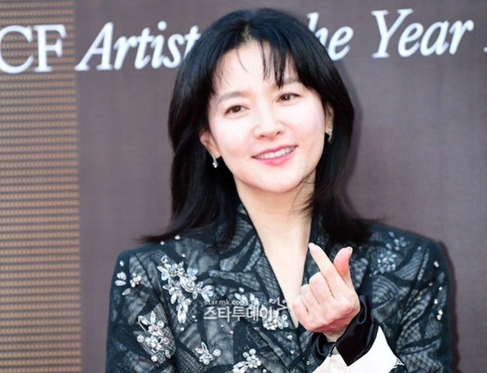 ‘15년간 240편’ <b>이영애</b> “<b>신용카드 대란</b>에 <b>충격</b>…몇몇 광고 그만두기...