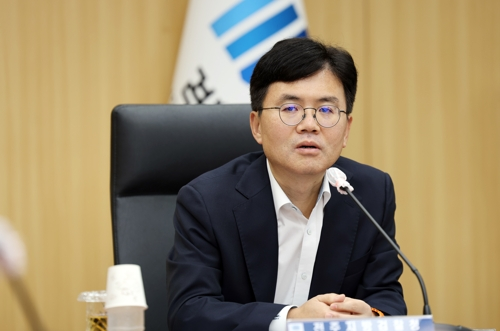 ‘<b>초코파이</b> 사건’ 검사 “회사측 처벌 강력 원해…상식선서 살펴볼 것...
