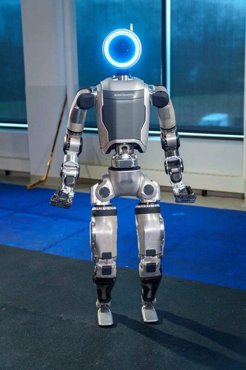 "제조업 데이터 많은 韓 … 산업용 로봇 역량 탁월"