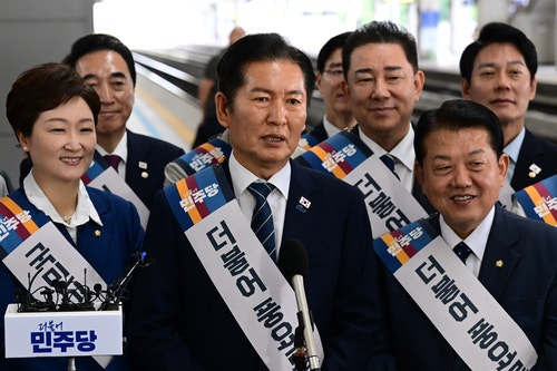 민주당은 검찰때리기, 국힘은 물가때리기…<b>추석</b>민심 향하는 곳은 어디