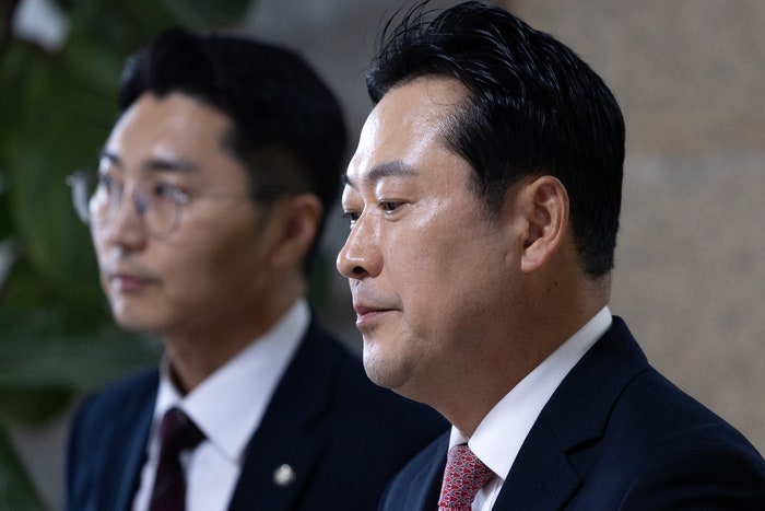 <b>장동혁</b> “정청래·추미애 ‘광기 남매’ 불편”…정청래 “민심은 ‘내...