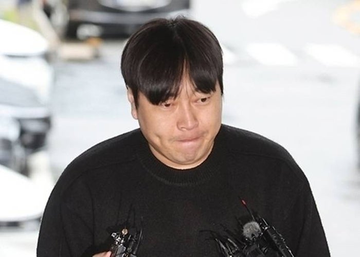 ‘음주운전’ <b>이진호 여자친구</b>, 자택서 숨진 채 발견