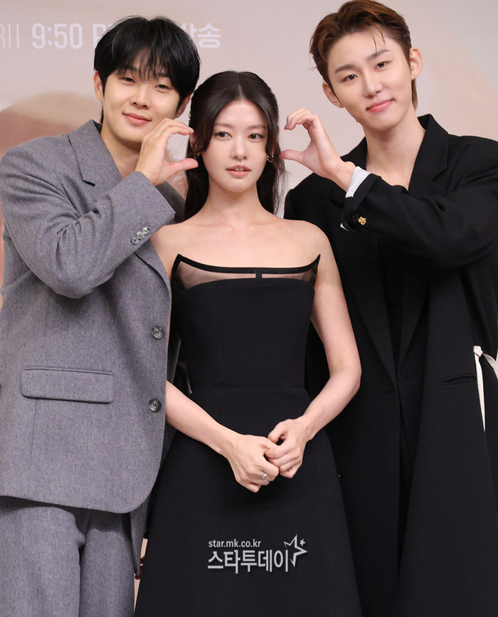 [포토]최우식-정소민-서범준, 누가봐도 <b>삼각관계</b>