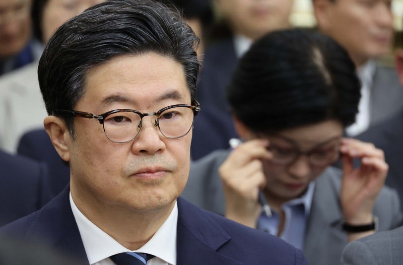 홈플 보상안 요구에 … 김병주, 구체 답변 없이 "책임 다할 것"