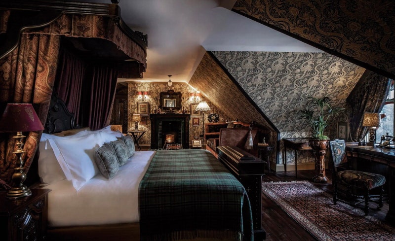 [이달의 경제경영서] 호텔방 채운 명화 … 감각을 파는 시대가 온다