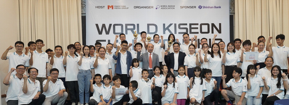 19세 女 하꾸인아인 "베트남 1인자는 나"