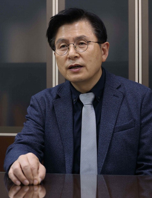 특검, 황교안 前 총리 자택 압수수색 시도