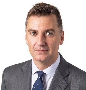 “韓 규제완화 땐 금융허브로 도약 가능”