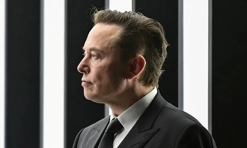 일론 머스크가 2022년 3월22일 독일에서 열린 테슬라 행사에 참석하고 있다. [로이터 = 연합뉴스]