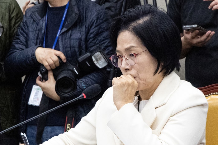 <b>최민희</b> 사과에도…국힘 “국민 우롱, <b>김영란법 위반</b> 신고”