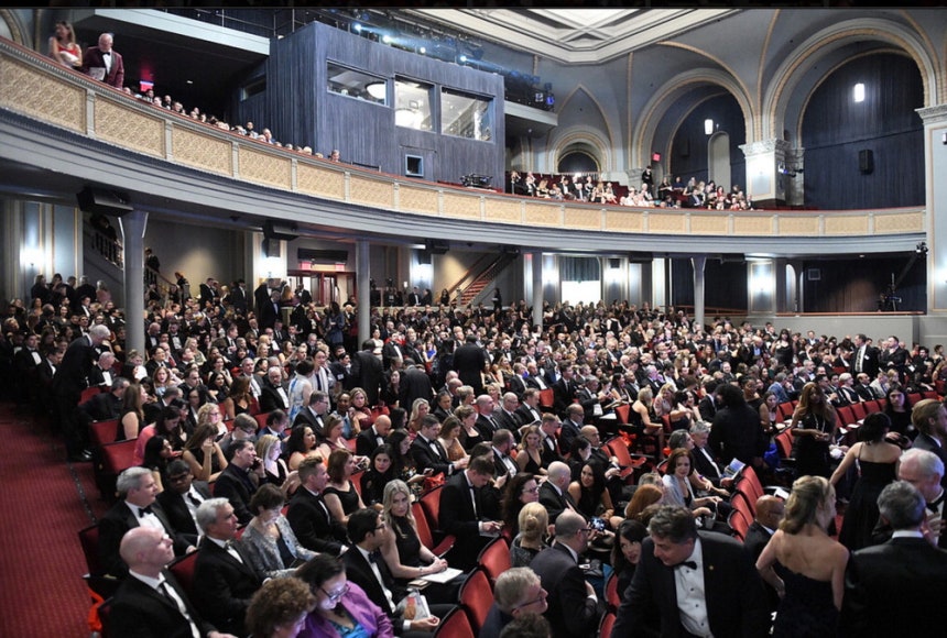 지난달 30일 미국 뉴욕 자연사박물관에서 열린 프리 갈리앵 어워드에서 참관객들이 수상자 발표를 기다리고 있다. 갈리앵재단