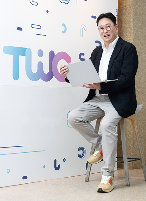  박민영 더화이트커뮤니케이션 대표