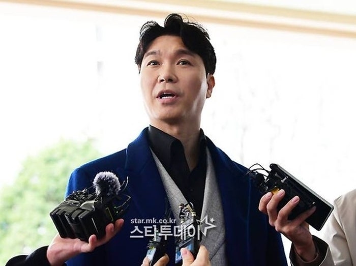 <b>박수홍</b>, 식품업체 대표 협박 혐의 벗었다…경찰 ‘<b>무혐의</b>’ <b>처분</b>