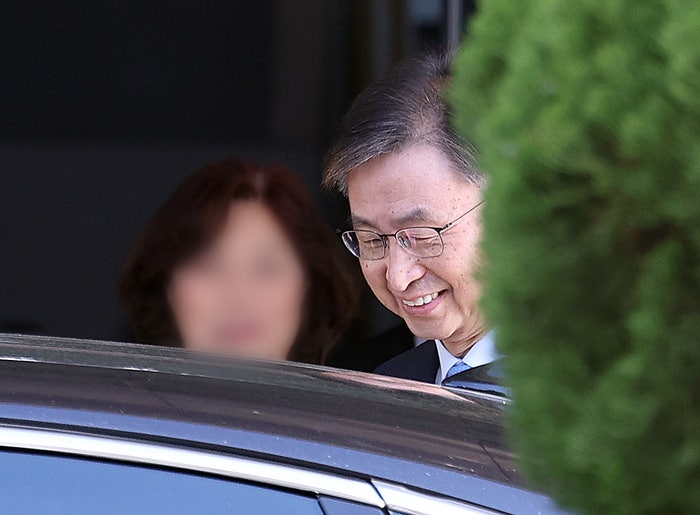 문·윤·이 정부 다 거친 <b>최재해 감사원장 퇴임</b>…떠나며 남긴 한마디