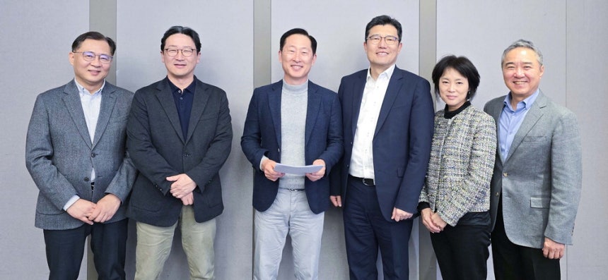 전태연 알테오젠 부사장, 이재준 일동제약 사장, 고한승 한국바이오협회 회장, 박재홍 전 동아에스티 사장, 한정현 베링거인겔하임 BD&L 헤드, 이승규 한국바이오협회 부회장(왼쪽부터