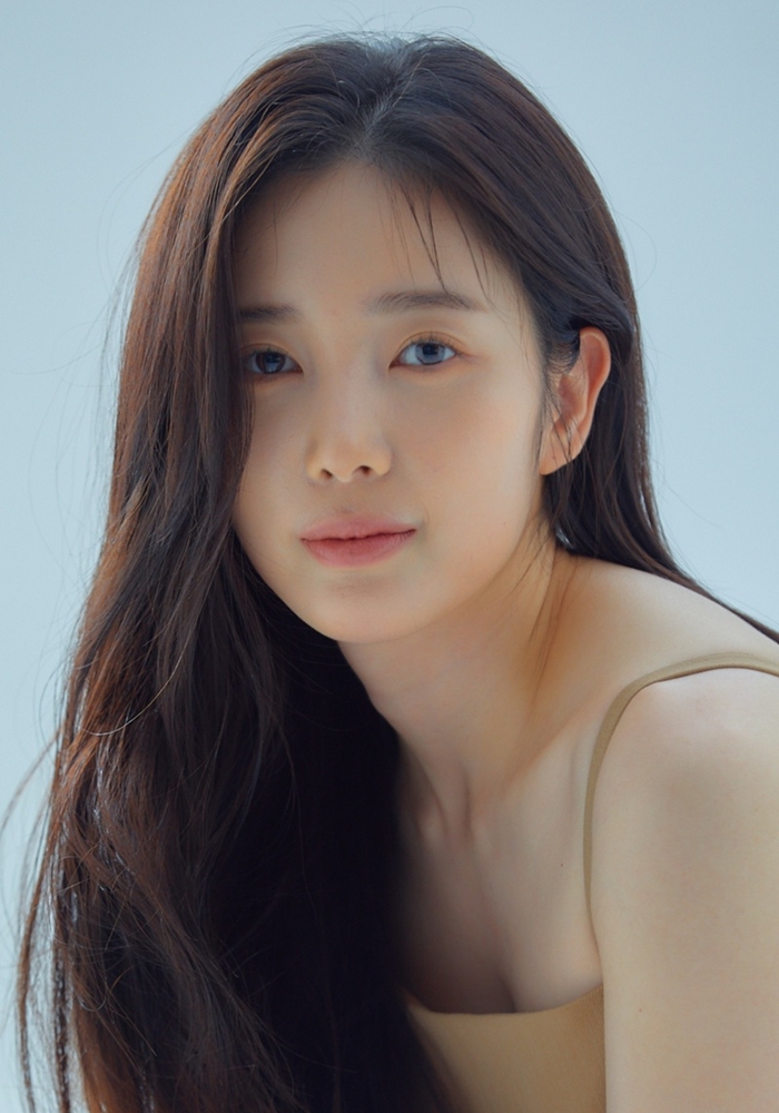 ‘싱글 대디’ <b>이용대</b>와 <b>열애설</b>, <b>윤채경</b> 누구?