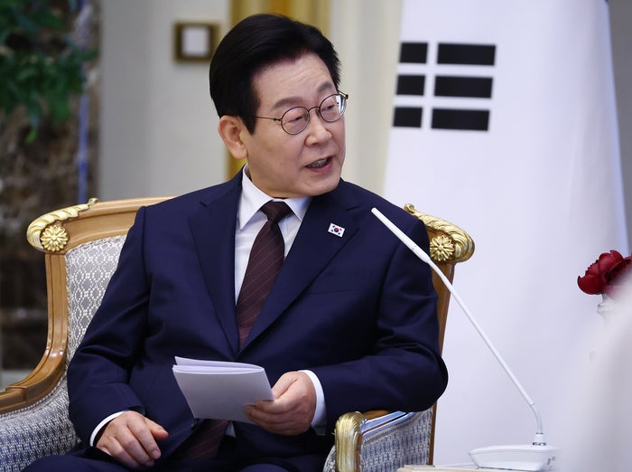 [속보] 이 <b>대통령</b> “인명피해 없도록 신속히 <b>사고 수습</b>하라”