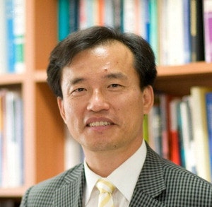 방미통위 위원장 후보에 김종철 교수