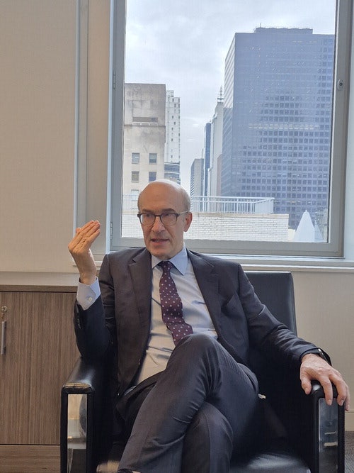 "韓 무기는 소프트파워, 스타트업 적극 키워라"