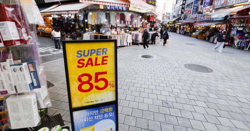 [포�토] 소비쿠폰 약발 다했나…손님 끊긴 남대문시장