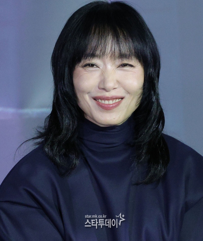 ‘<b>자백의 대가</b>’ <b>전도연</b> “<b>김고은</b>과 ‘협녀’ 이후 10년 만 재회…성장...