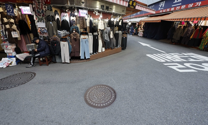  서울 중구 남대문시장이 한산한 모습. [김호영 기자]
