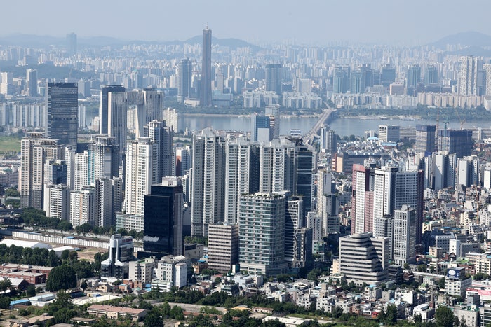 60억 압구정 <b>아파트</b>가 39억 둔갑?…<b>강남권</b>·마용성 <b>증여</b> 2천건 전수검증