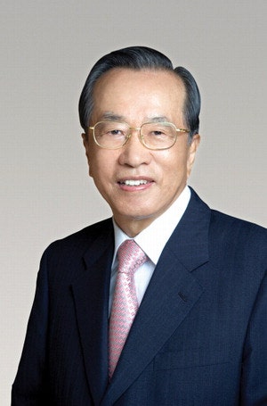 '10조 인수전' 뛰어든 김재철 … "HMM 품는건 내 꿈의 정점"