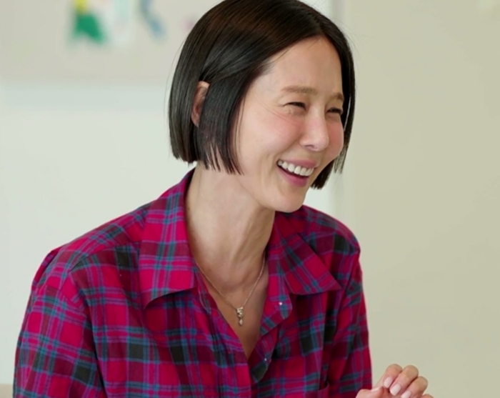 ‘퍼즐트립’ <b>김나영</b>, 눈물의 가정사 고백…“<b>어머니</b>가 <b>두</b> 분 계셔”