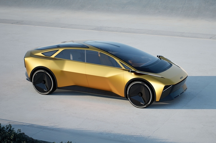  기아가 80주년 기념행사에서 공개한 비전 메타투리스모 [사진출처=기아]