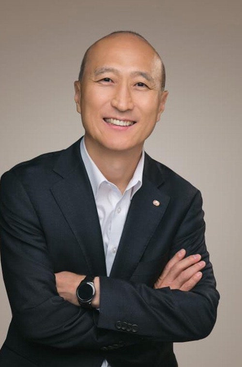 전사적 디지털 체질 개선 … 저축은행 DNA 확 바꿨다