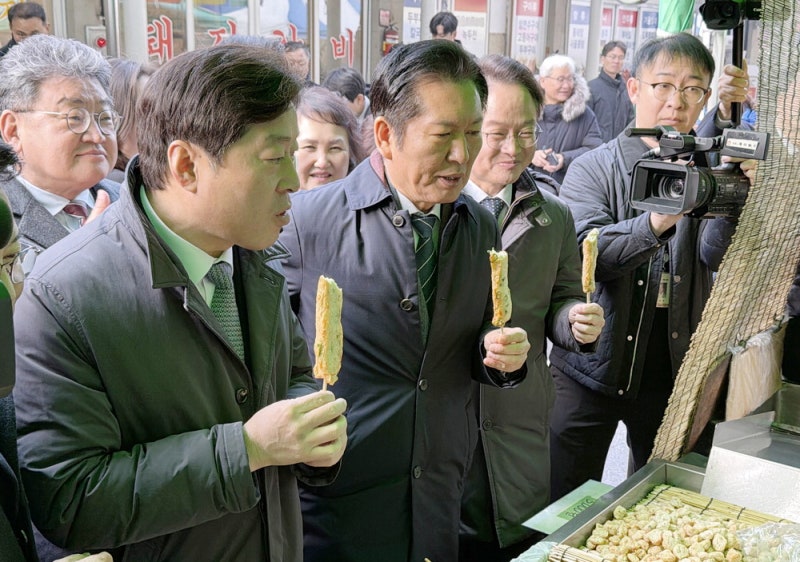 자주파·동맹파 갈등에 … 정동영 손든 與